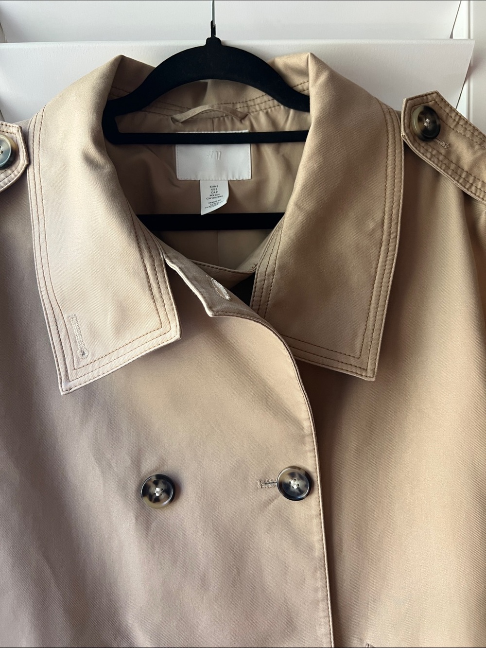 H&M Women's Double-Breasted Short Trench Coat - Tan - Picture 4 of 9